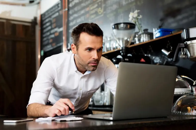7 Benefits Of Business Broadband For Small Businesses - One Contact (2)