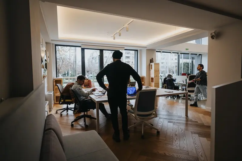 Reliable Business Broadband - The Antidote For The Increased Demands Of The AI Age - One Contact (1)